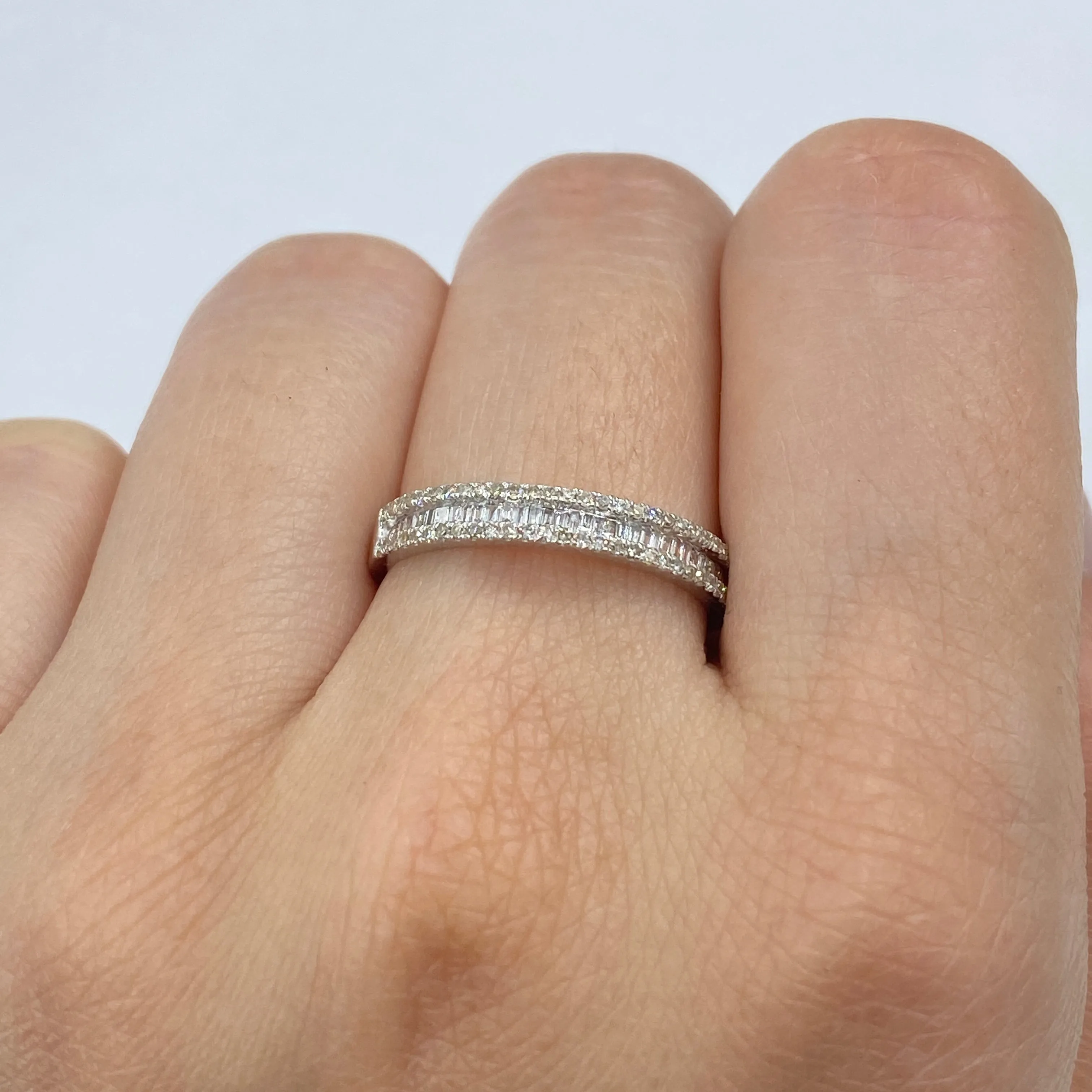10K Diamond Baguette Band