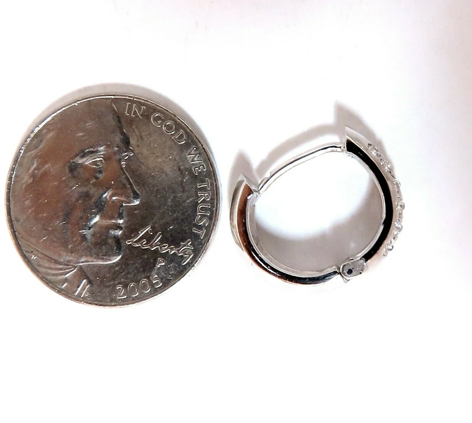 1.23ct round natural diamond huggie earrings 14kt bead set