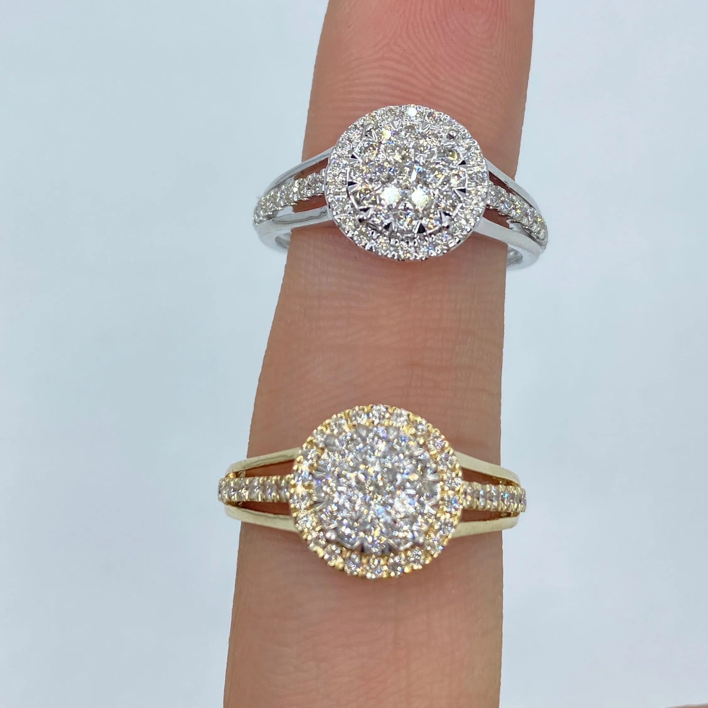 14K Circle Halo Diamond Ring