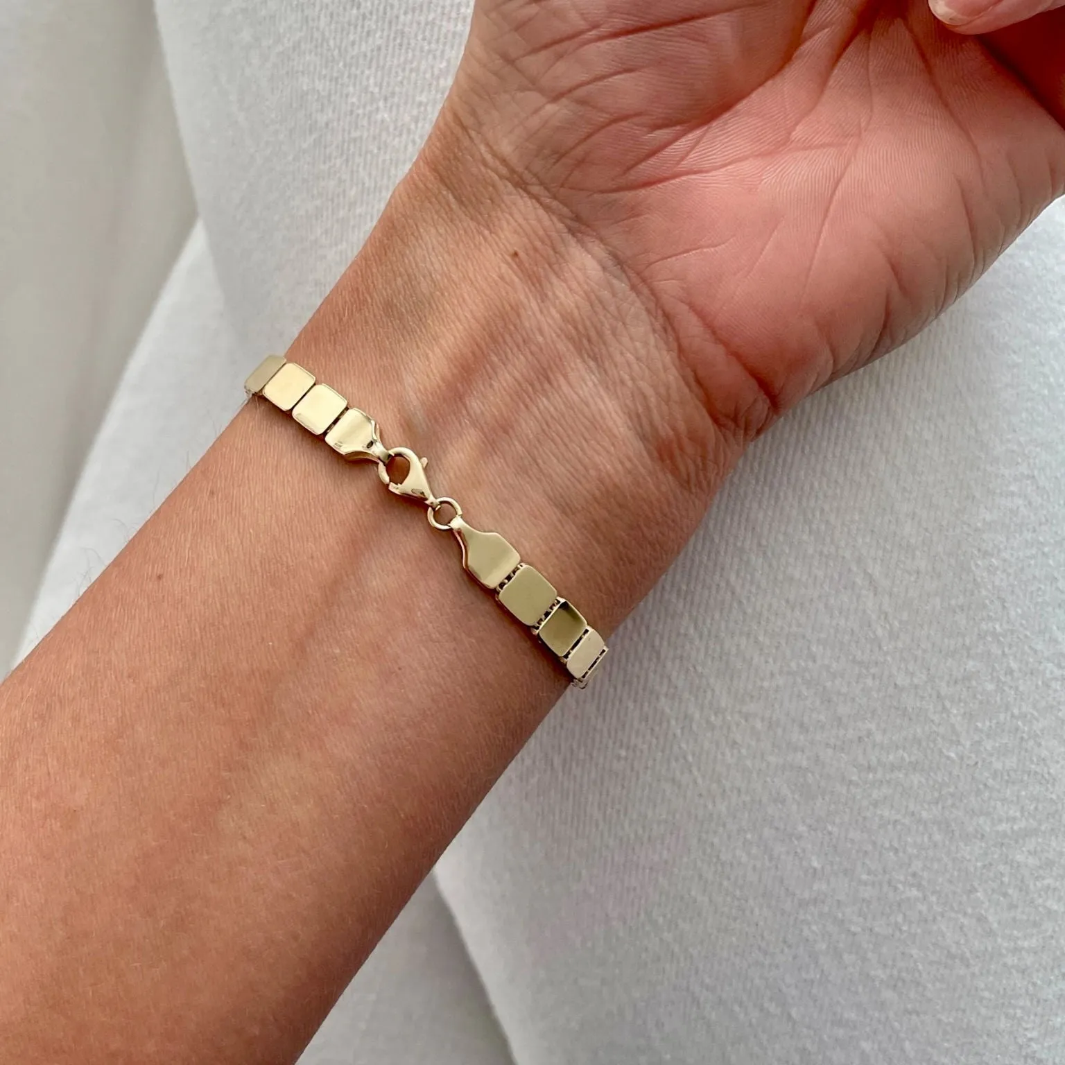 14K Gold Square Link Bracelet