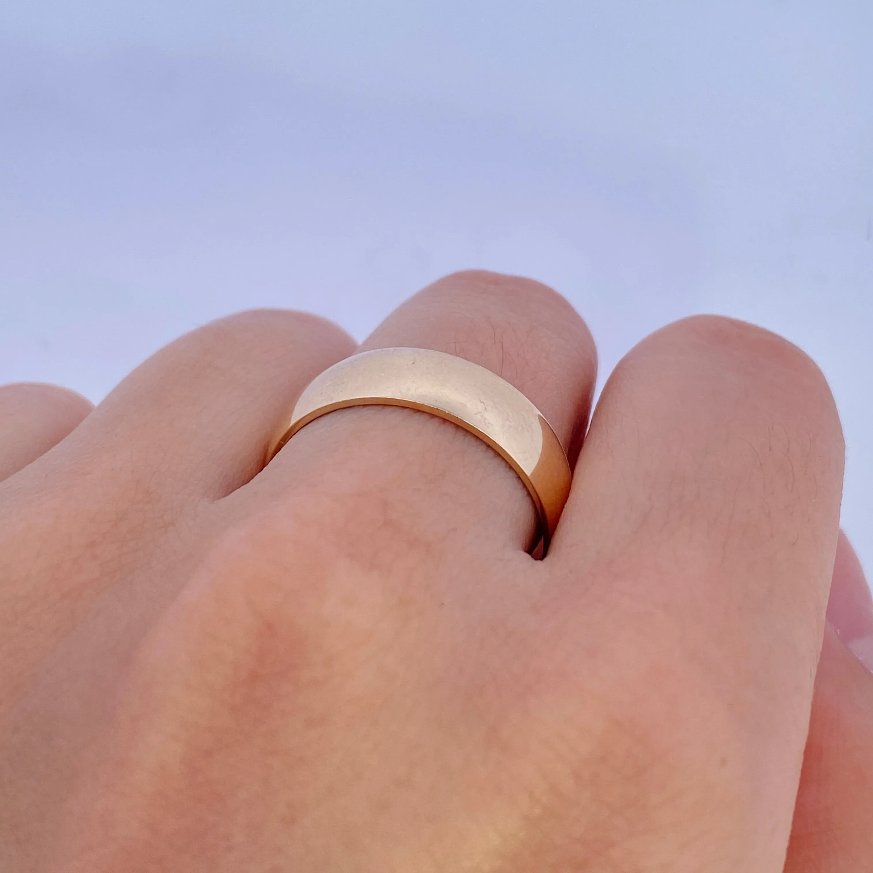 14K Solid Yellow Gold Band Ring