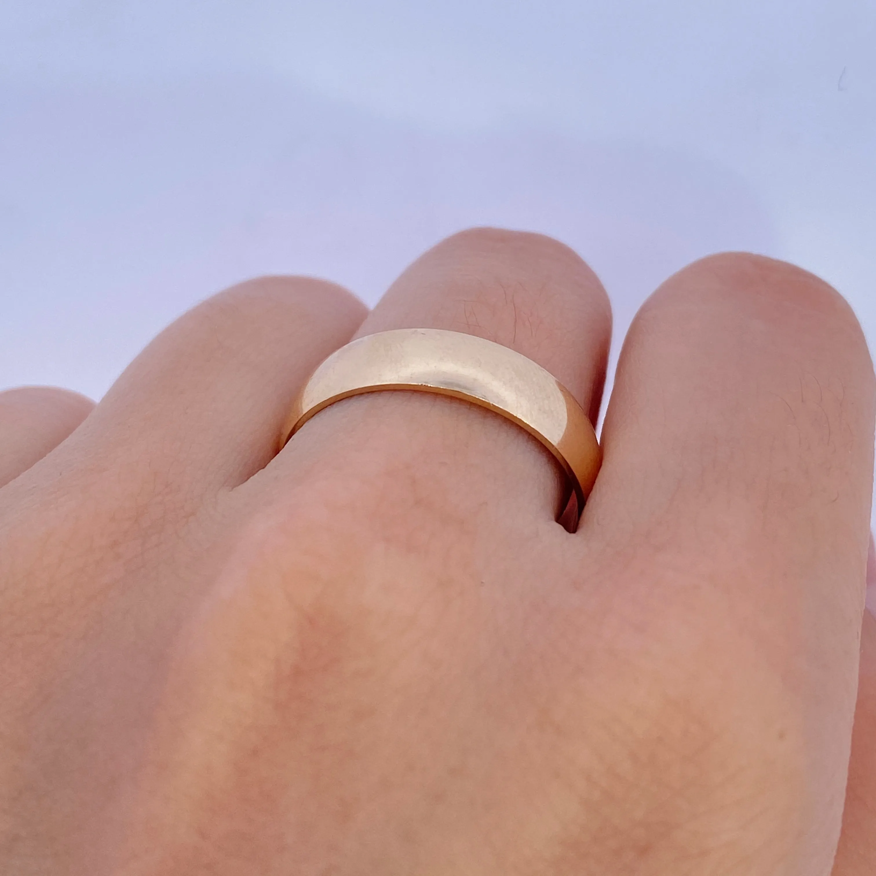 14K Solid Yellow Gold Band Ring