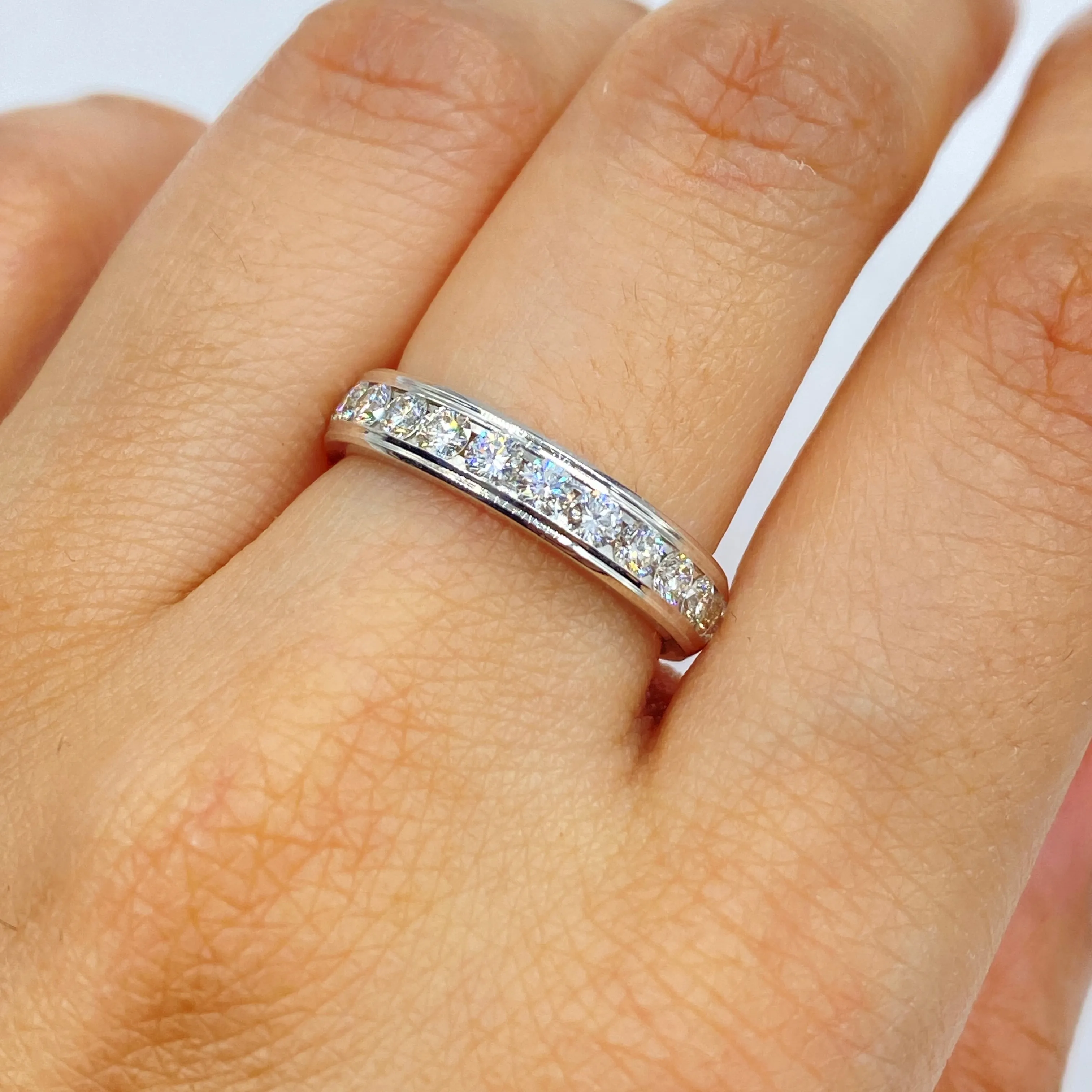 14K White Gold Diamond Band Ring