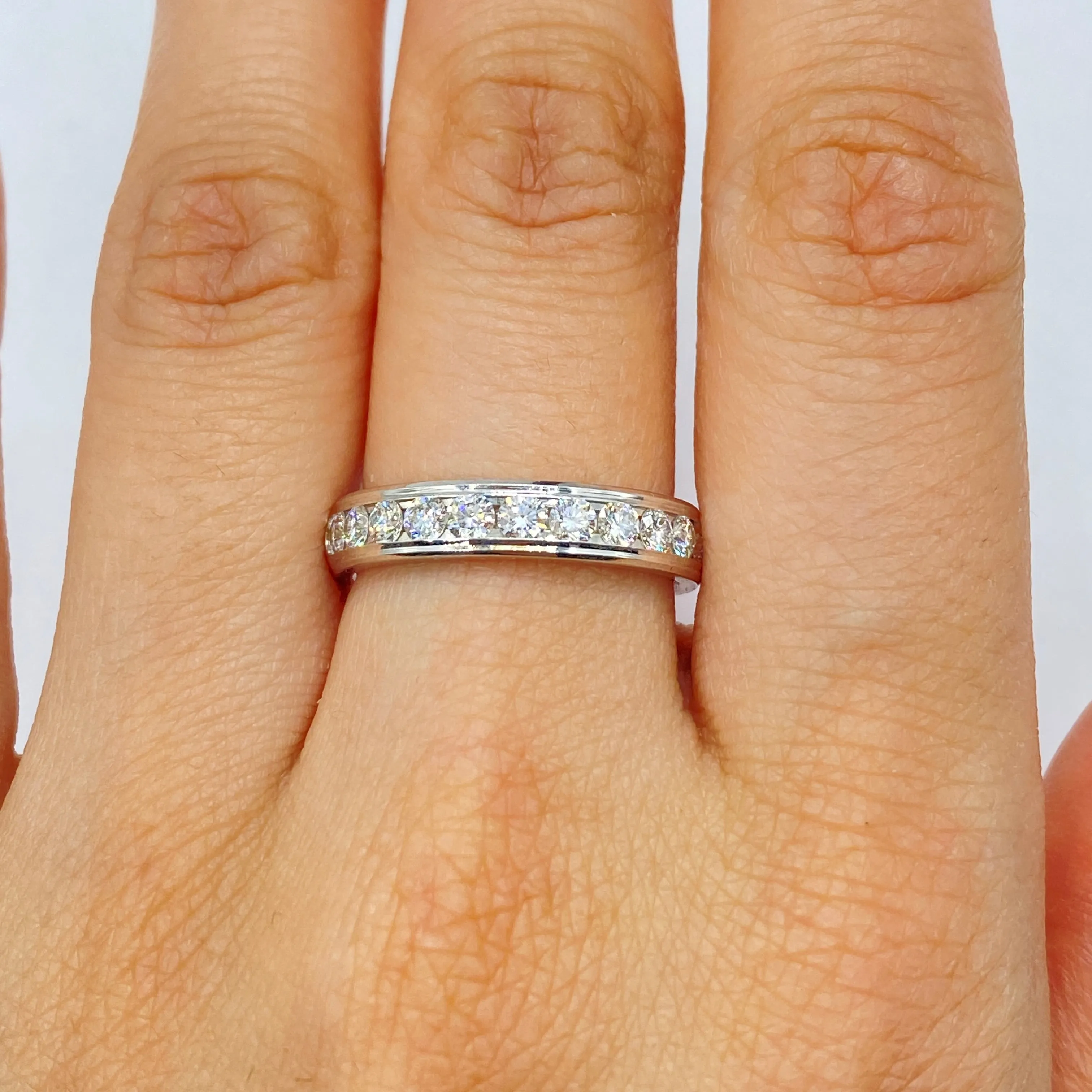 14K White Gold Diamond Band Ring