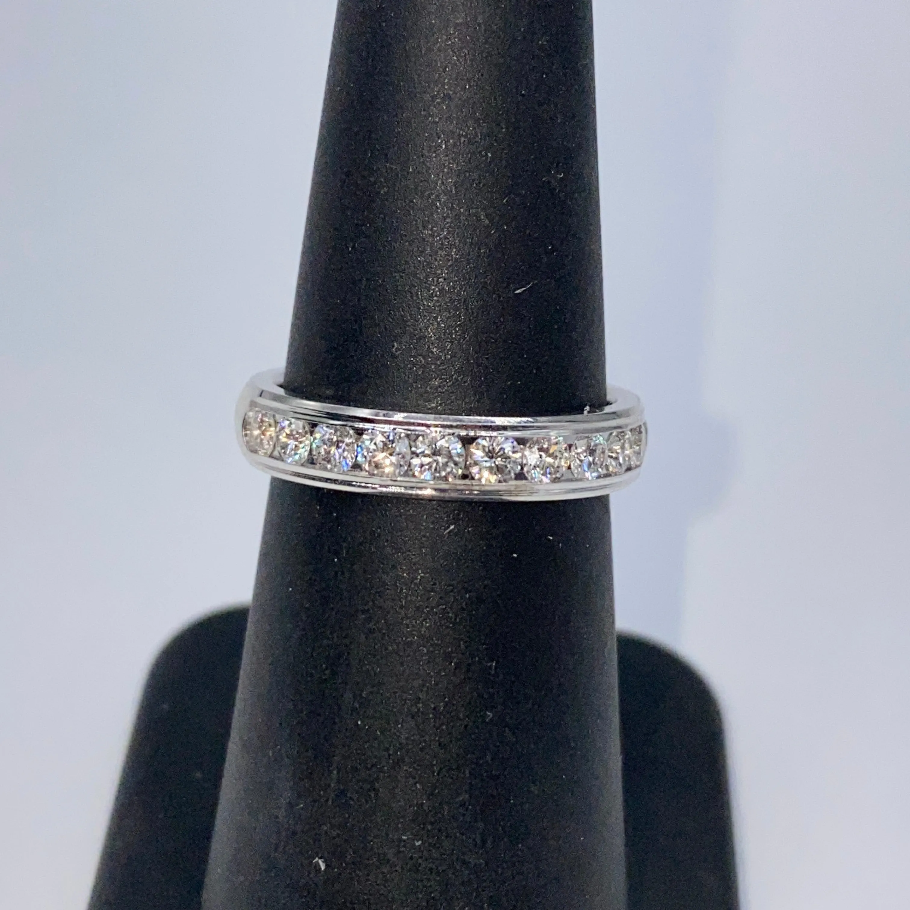 14K White Gold Diamond Band Ring