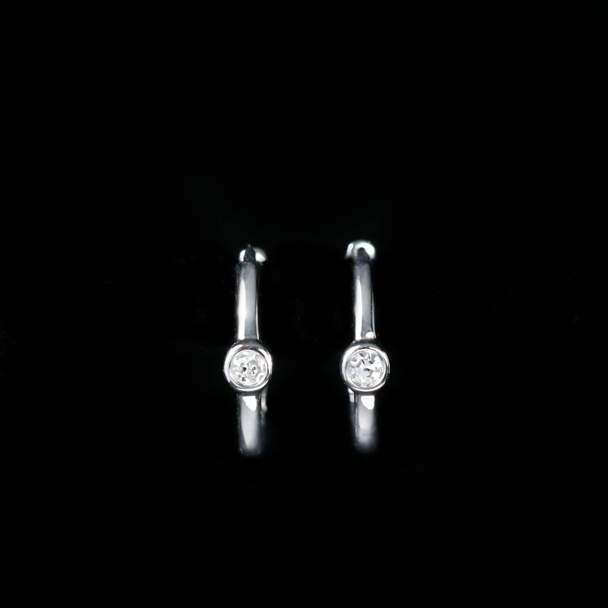 14K White Gold Diamond Huggie Hoop Earrings