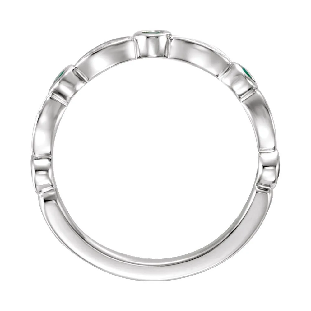 14k White Gold Emerald & 1/6 CTW Diamond Ring, Size 7