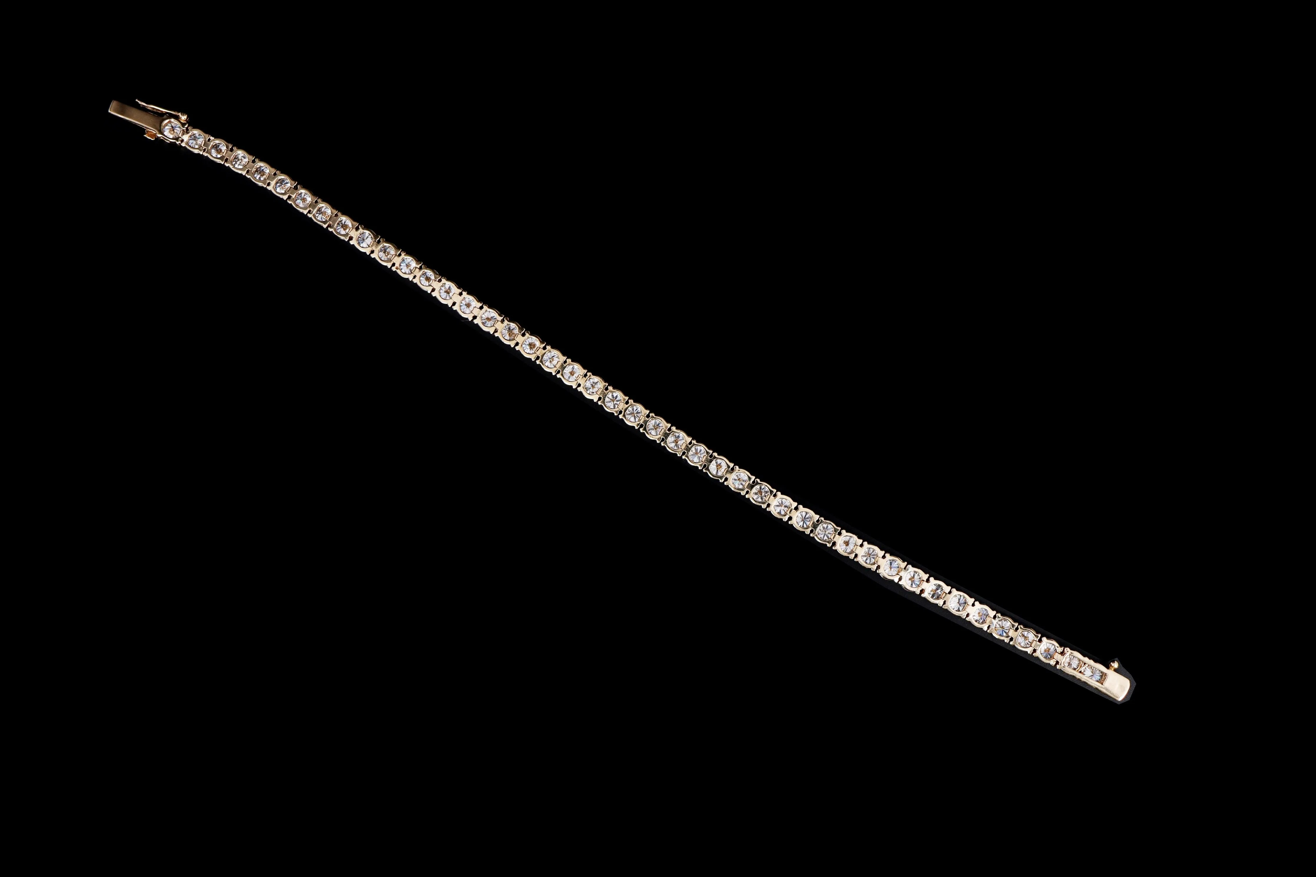 14K Yellow Gold 14.64 Carat Total Weight Diamond Tennis Bracelet