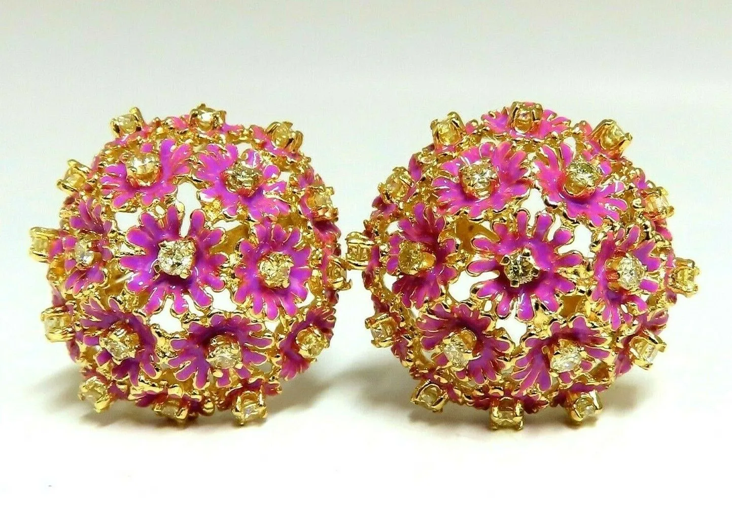 1.52ct Natural Fancy Yellow Diamonds Floral Dome Cluster Clip Earrings 14 Karat