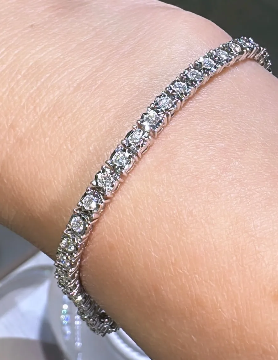 1.79ct t.w. Diamond Riviera Line Tennis Bracelet