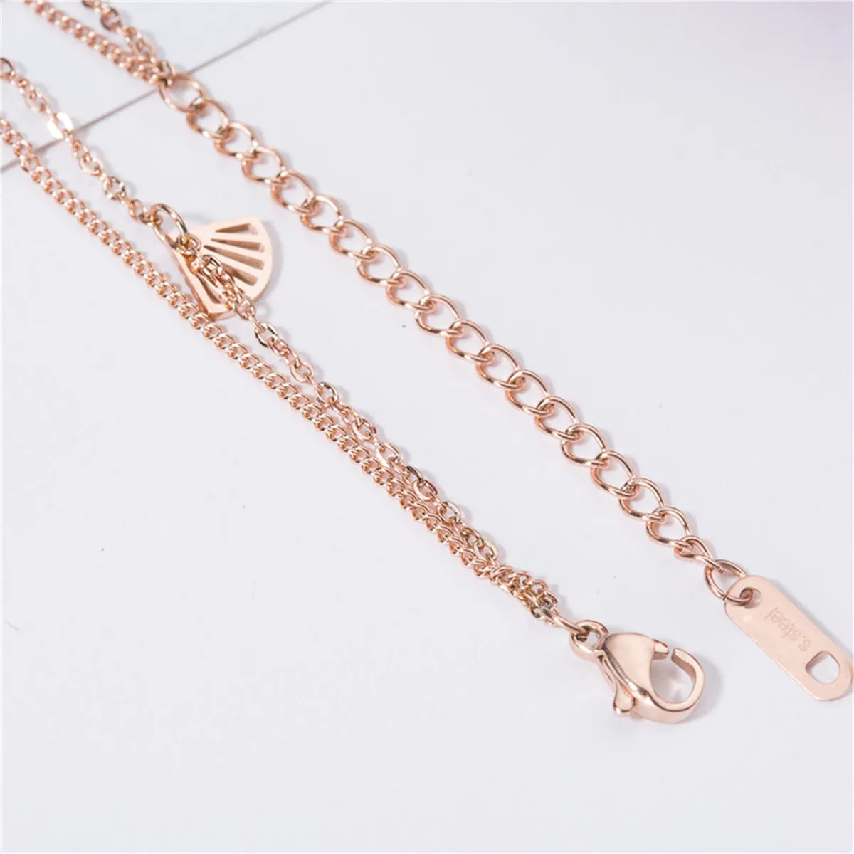 18K Rose Gold-Plated Gingko Leaves Charm Bracelet