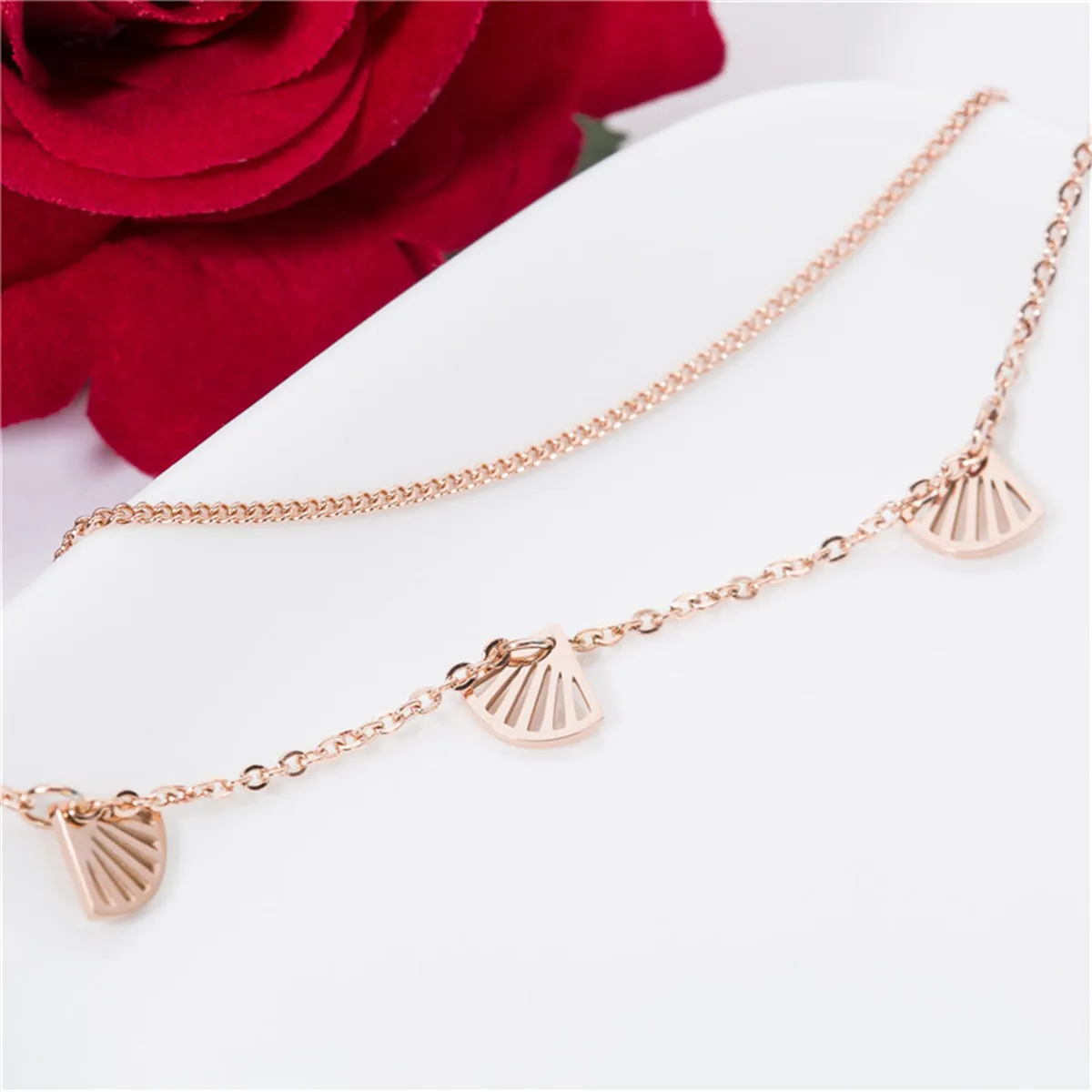 18K Rose Gold-Plated Gingko Leaves Charm Bracelet