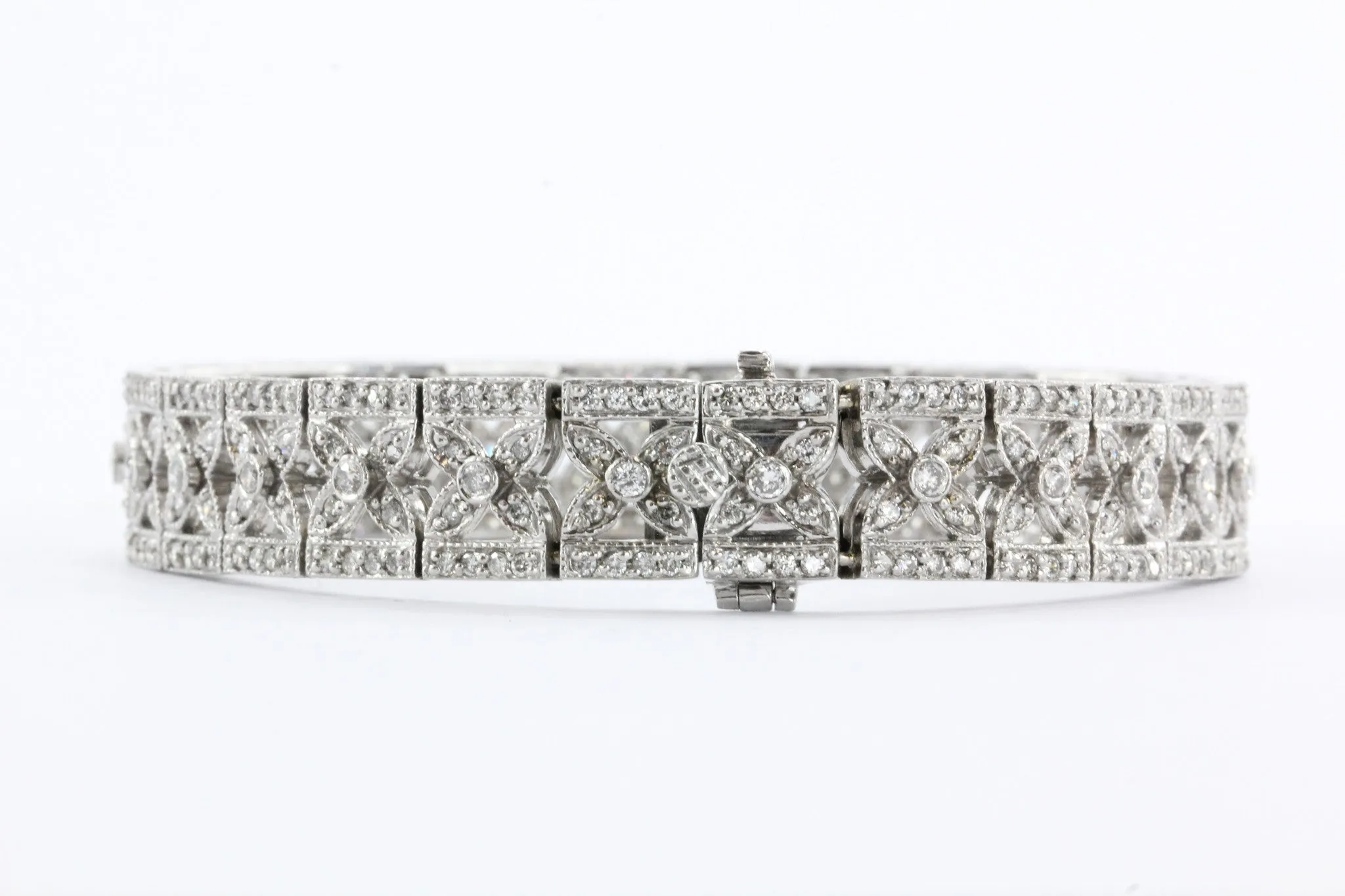 18K White Gold 4 CTTW Diamond Tennis Bracelet