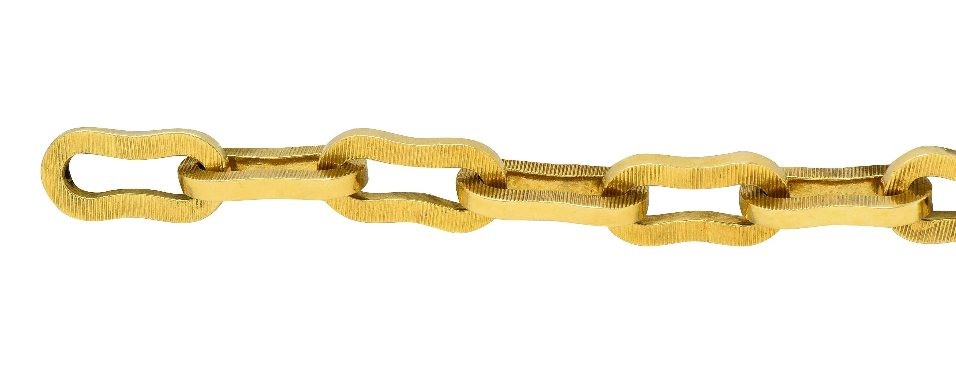 1960's Victorian Revival 18 Karat Yellow Gold Vintage Padlock Fancy Link Bracelet