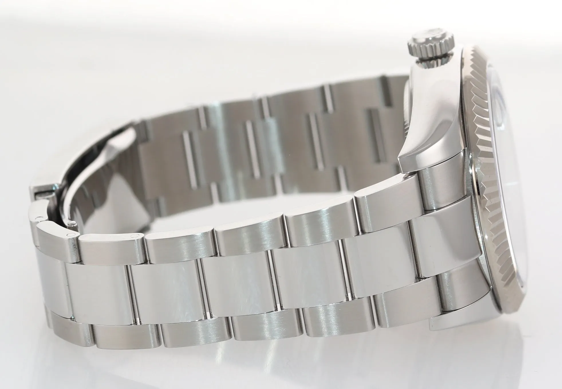 2020 NEW PAPERS Rolex Sky-Dweller Stainless White Gold Black 326934 42mm Watch