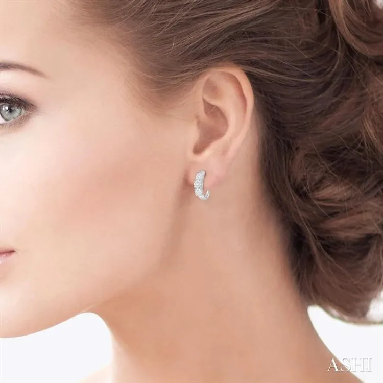 3/4 ctw Lovebright Round Cut Diamond Earrings in 14K White Gold
