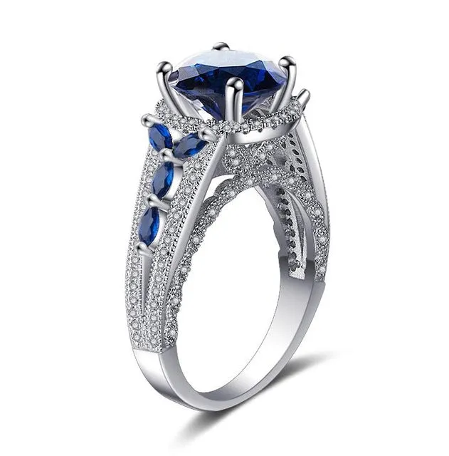 4 Carats Three Colors Flower Ring