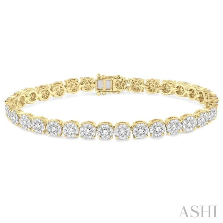 5 ctw Round Cut Diamond Lovebright Tennis Bracelet in 14K Yellow and White Gold
