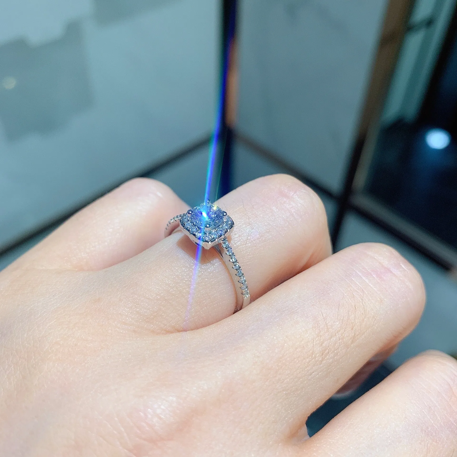 Ainuoshi Halo Round Cut Created Diamond Square Ring