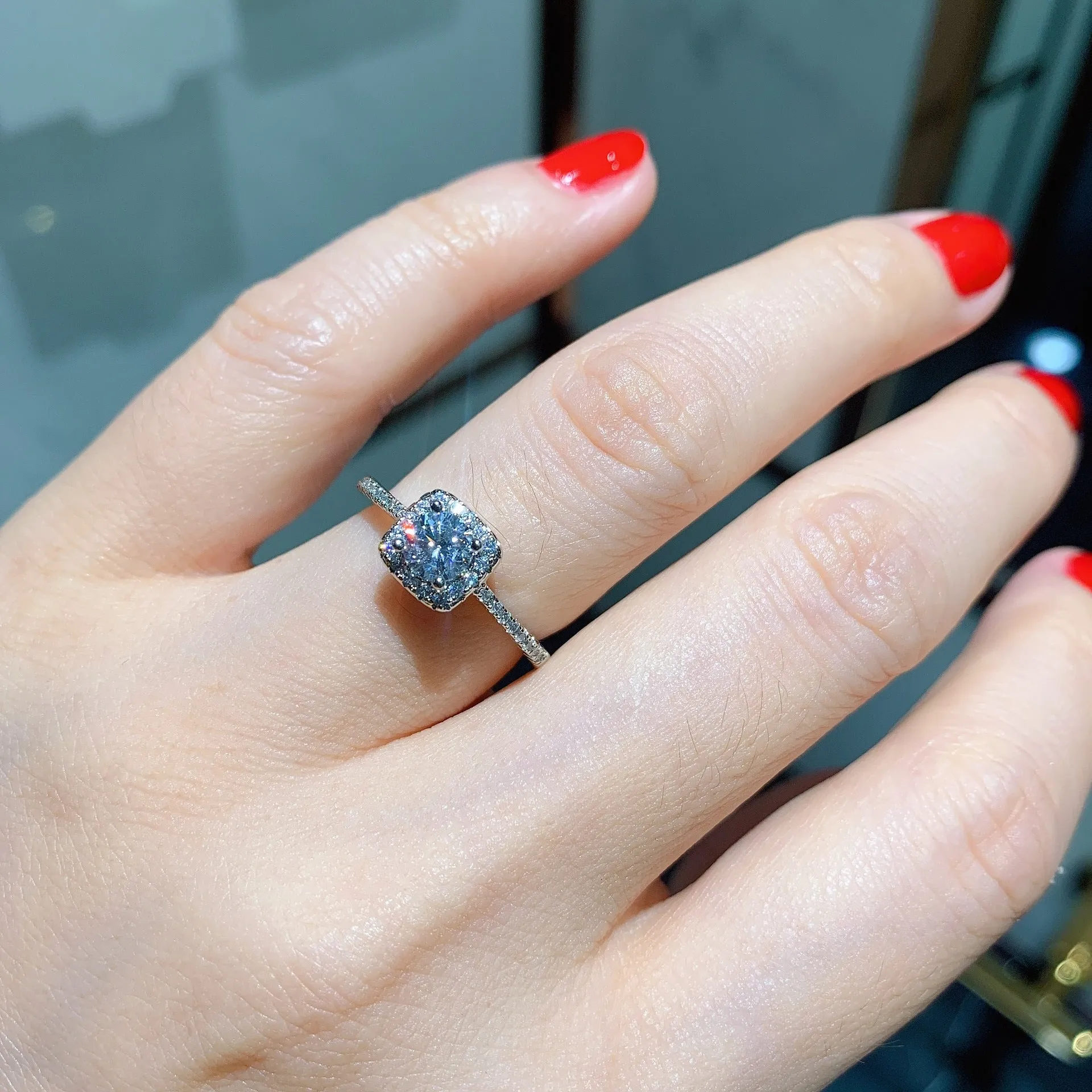 Ainuoshi Halo Round Cut Created Diamond Square Ring