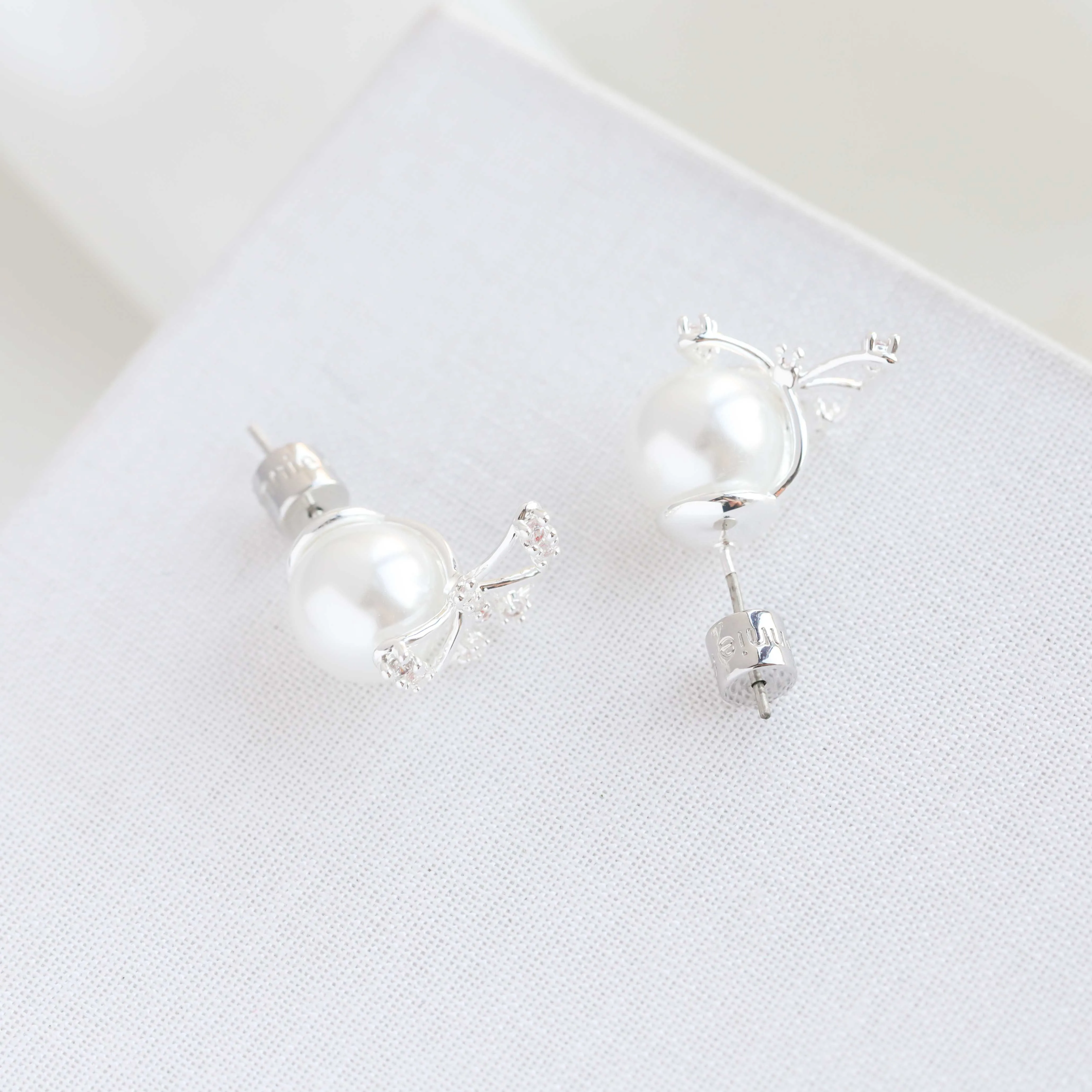Alicia Bonnie Flutter Earrings