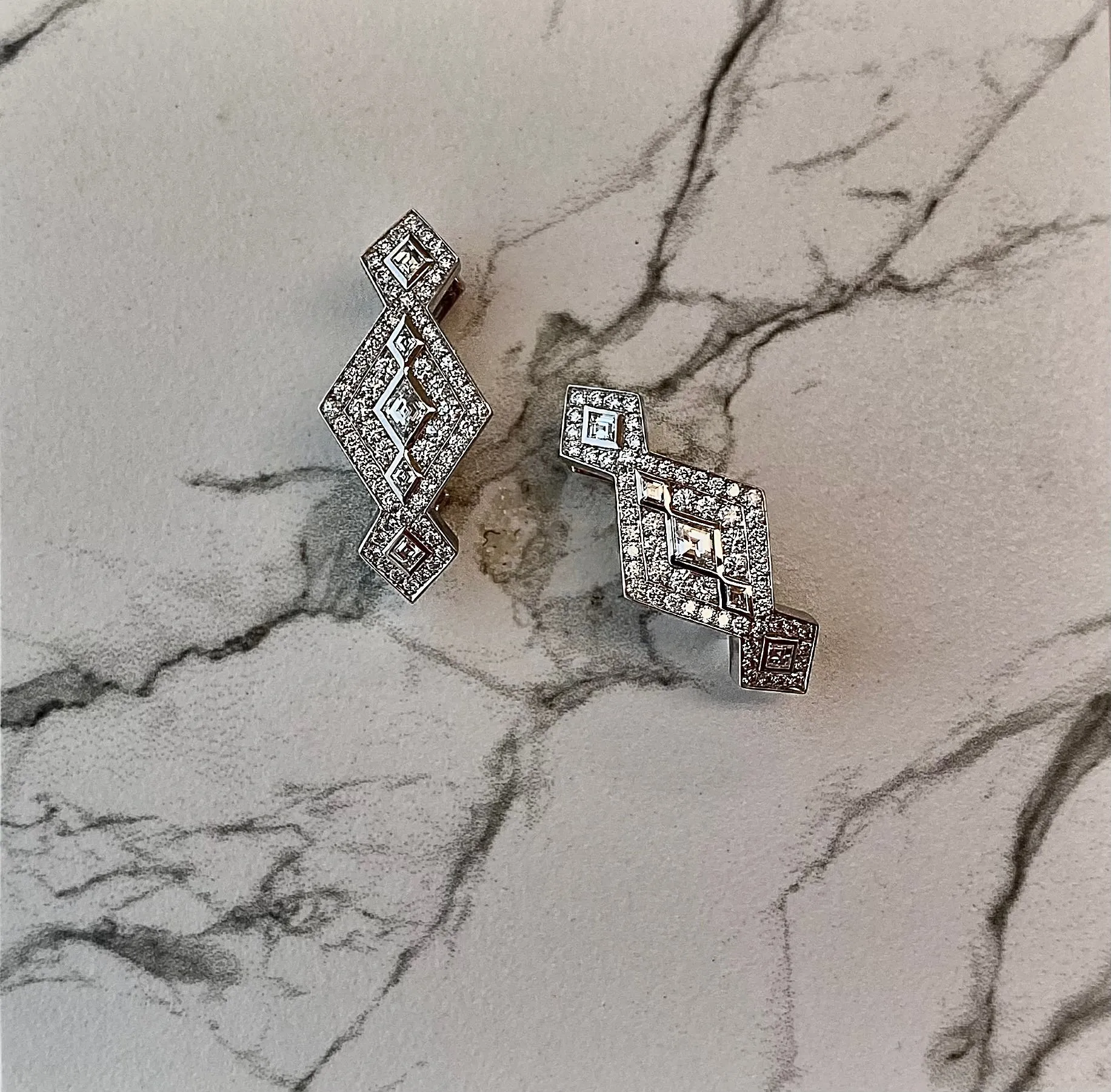 All Diamond Queen of Diamonds 2.76ctw Clutch Platinum Earrings