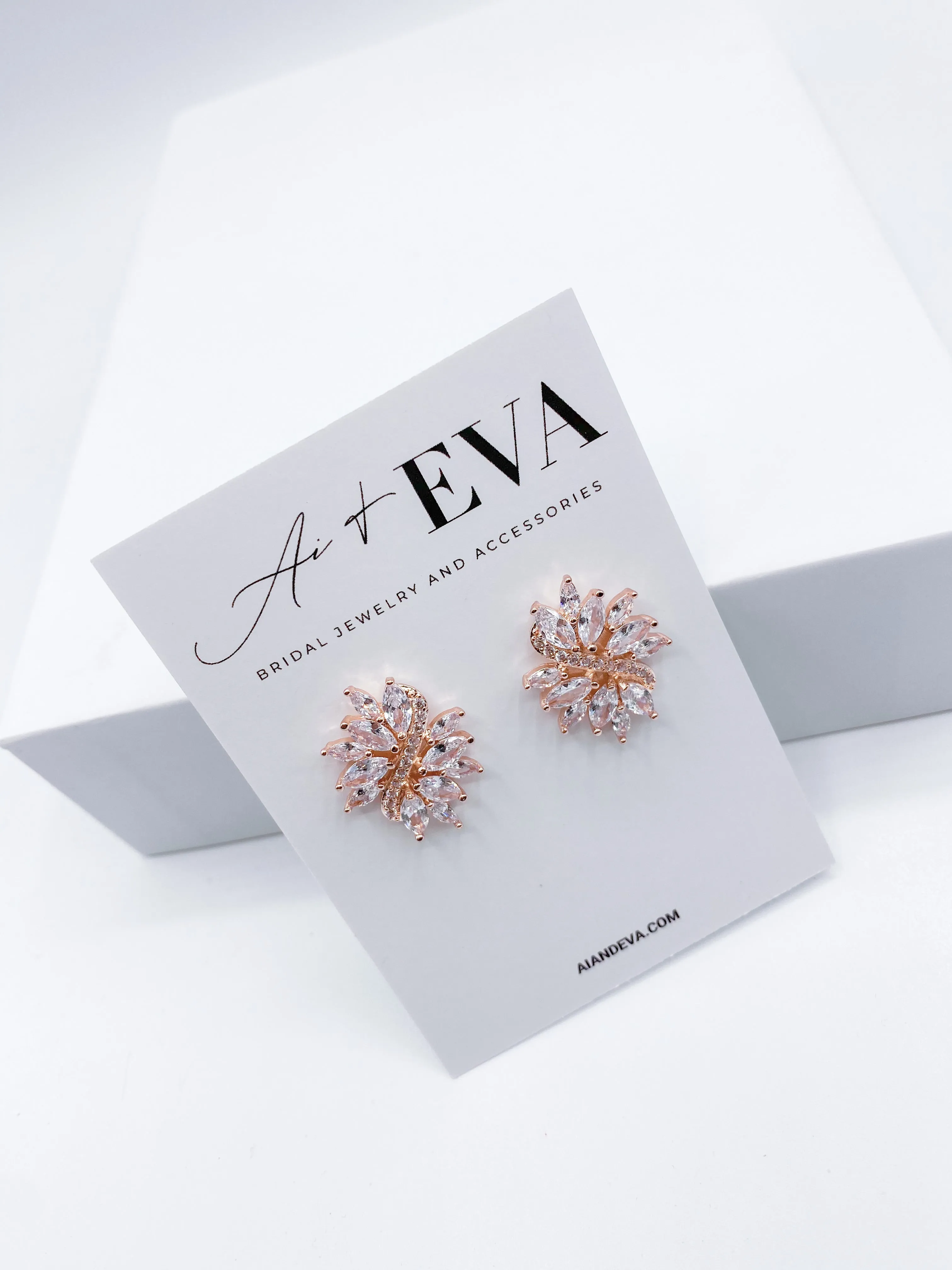 Andra Clust Earrings