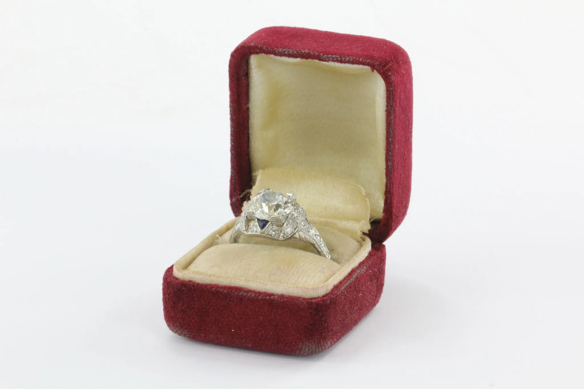 Antique Art Deco 3 Carat Total Weight Platinum Old European Diamond Sapphire Engagement Ring