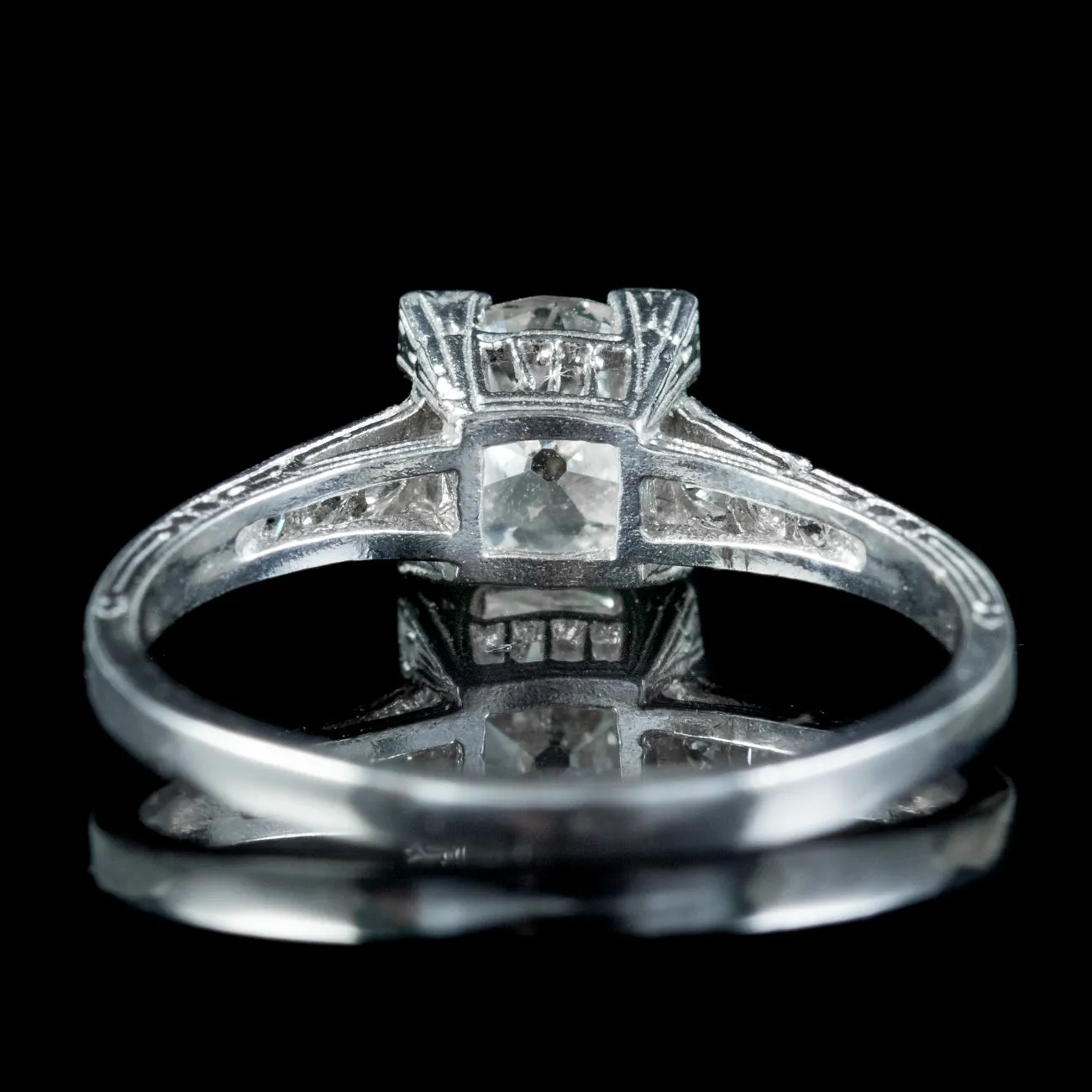 Art Deco Diamond Solitaire Engagement Ring 1ct Of Diamond Circa 1920