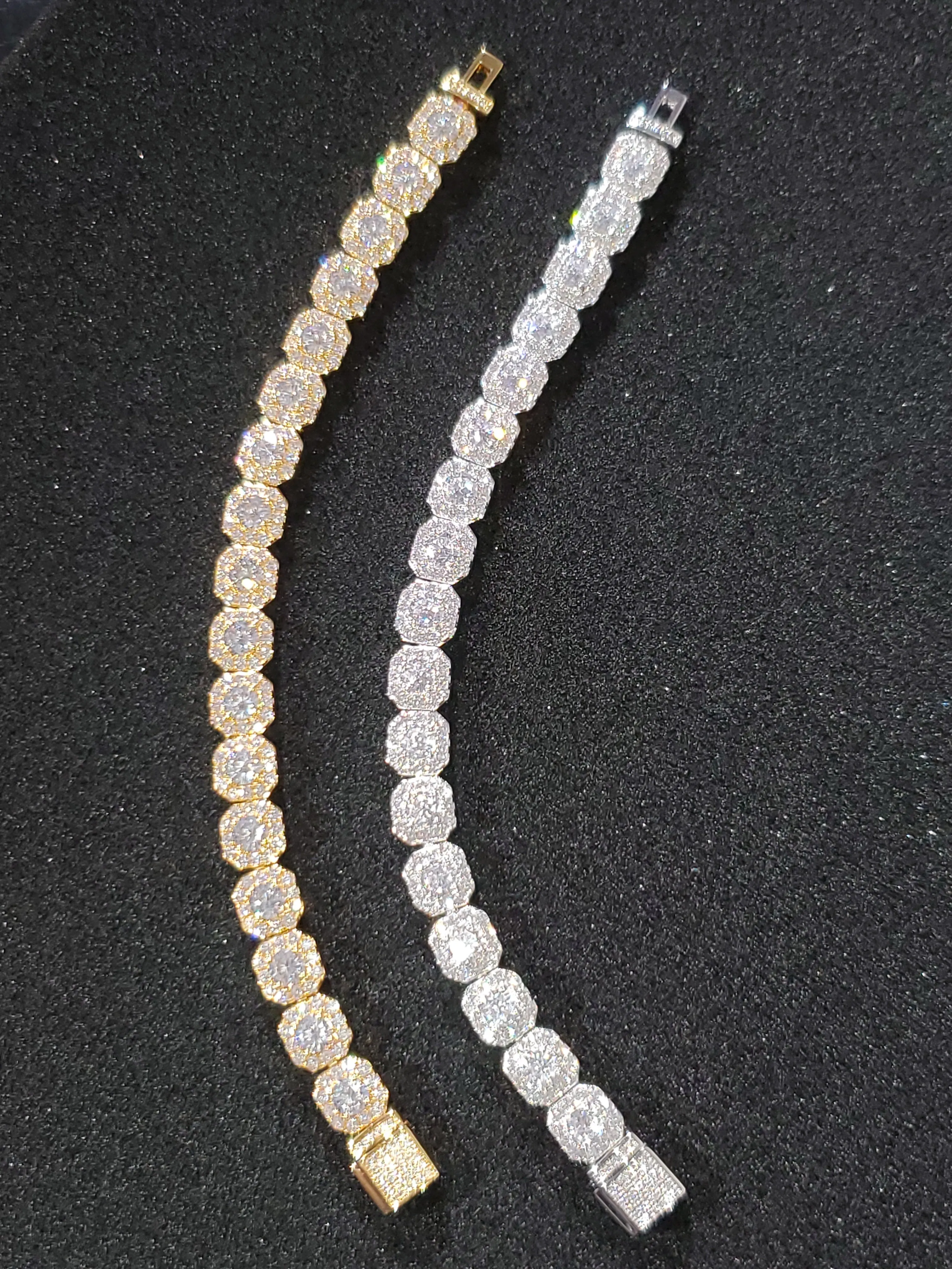 CLUSTER BRACELET