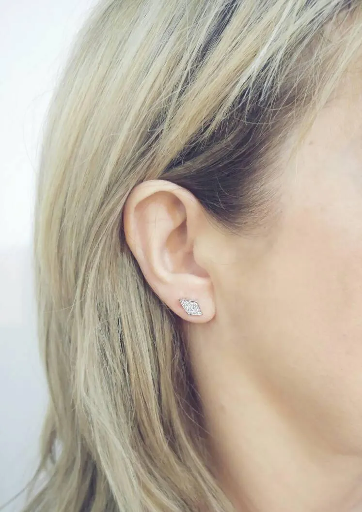 Cluster Diamond Rhombus Stud Earrings