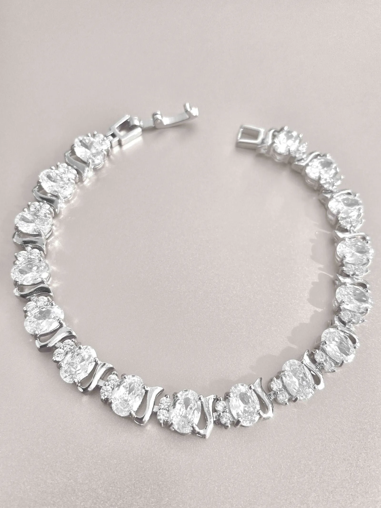 Cubic Zirconia Tennis Bracelets with AAA  Cubic Zirconia Oval and Round Cut