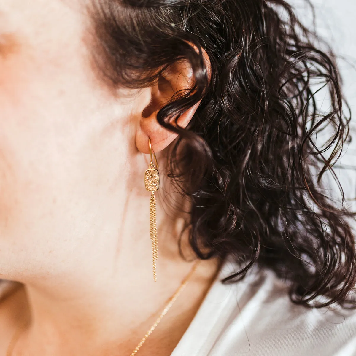Dangling Chain Black Druzy Earrings