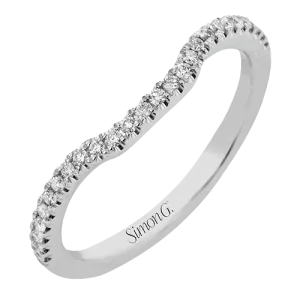 Engagement Ring in 18k Gold with Diamonds