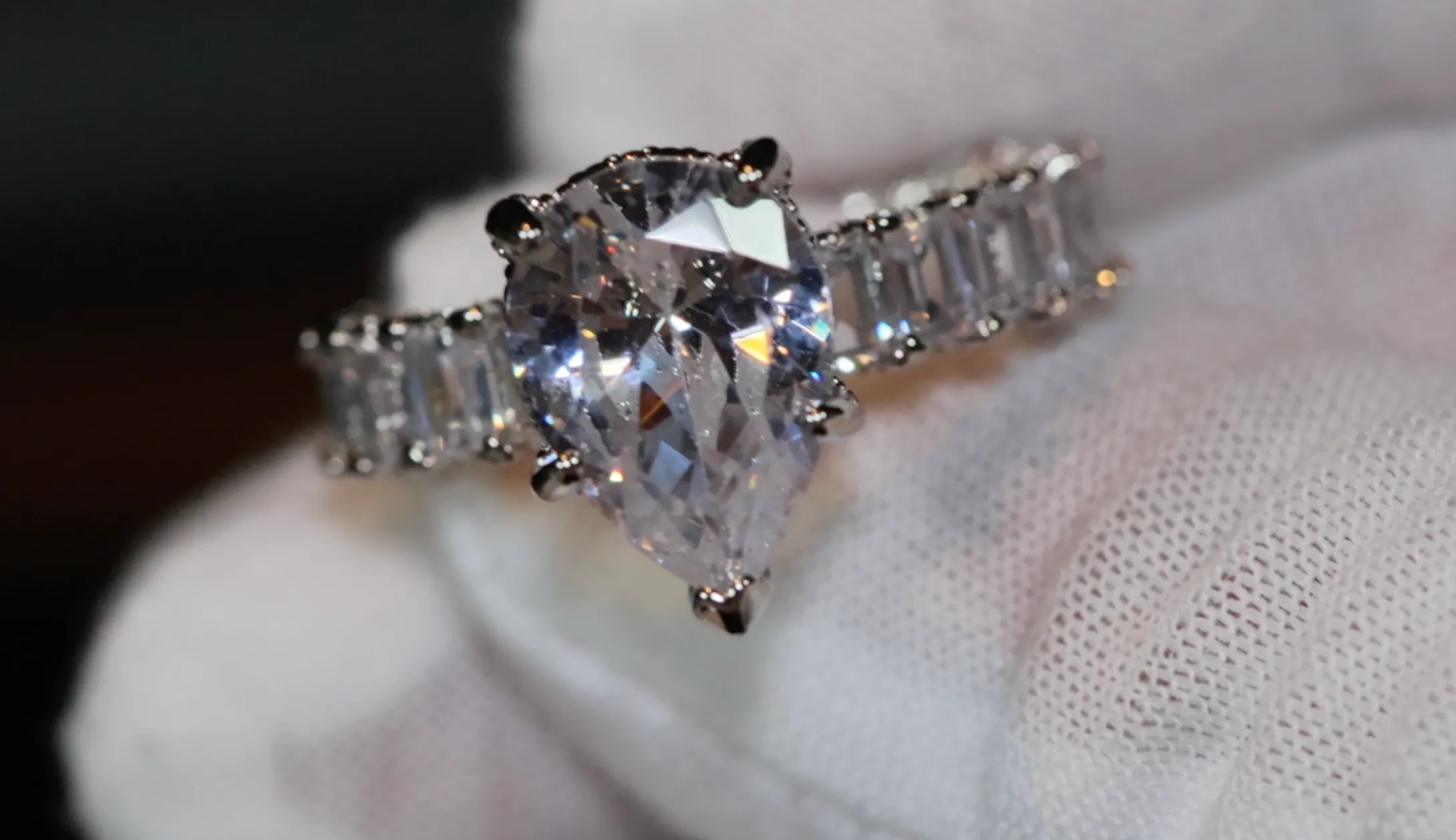 Engagement Ring | Teardrop Ring | Womens Diamond Wedding Ring Set | Womens Wedding Ring