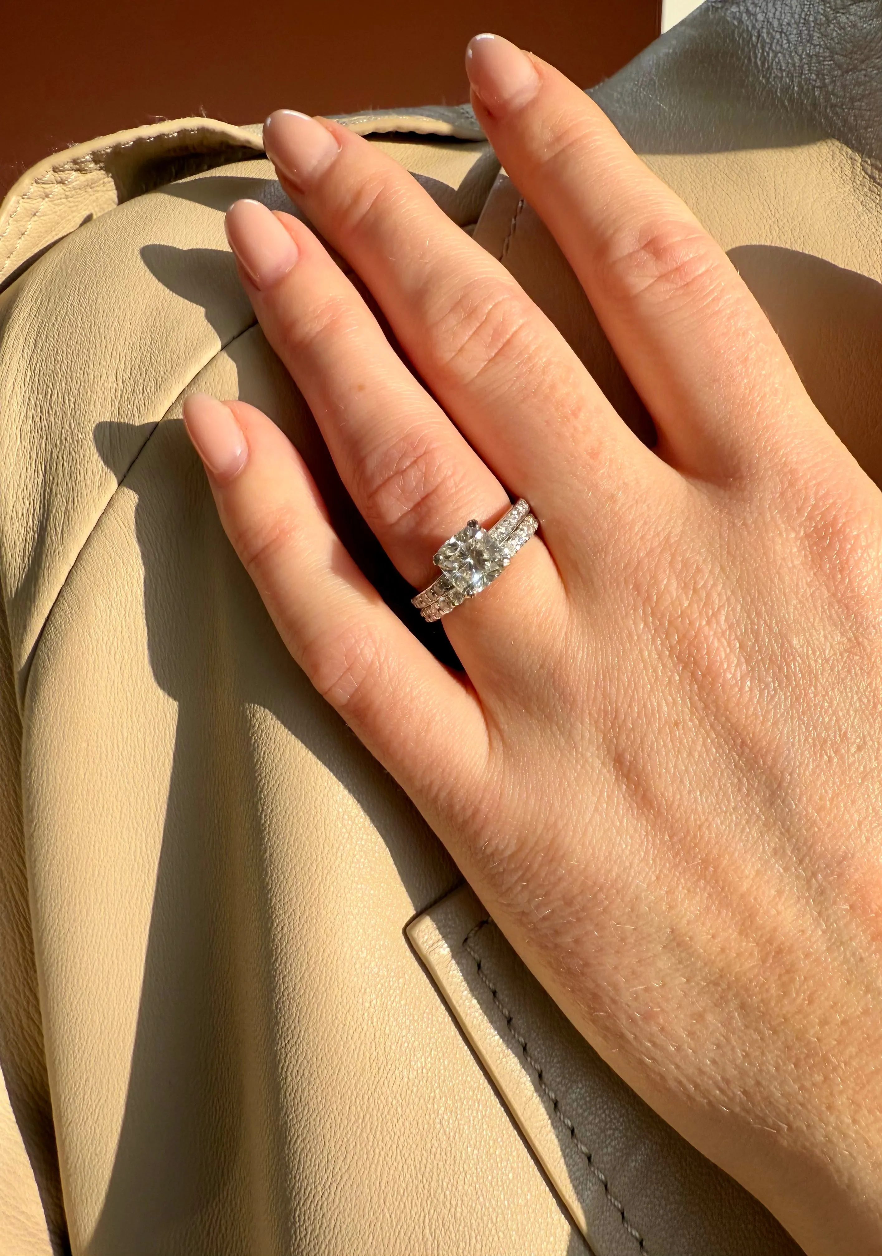 Engagement Rings: 1.74ct Center Cushion VS-2 Diamond, 18k