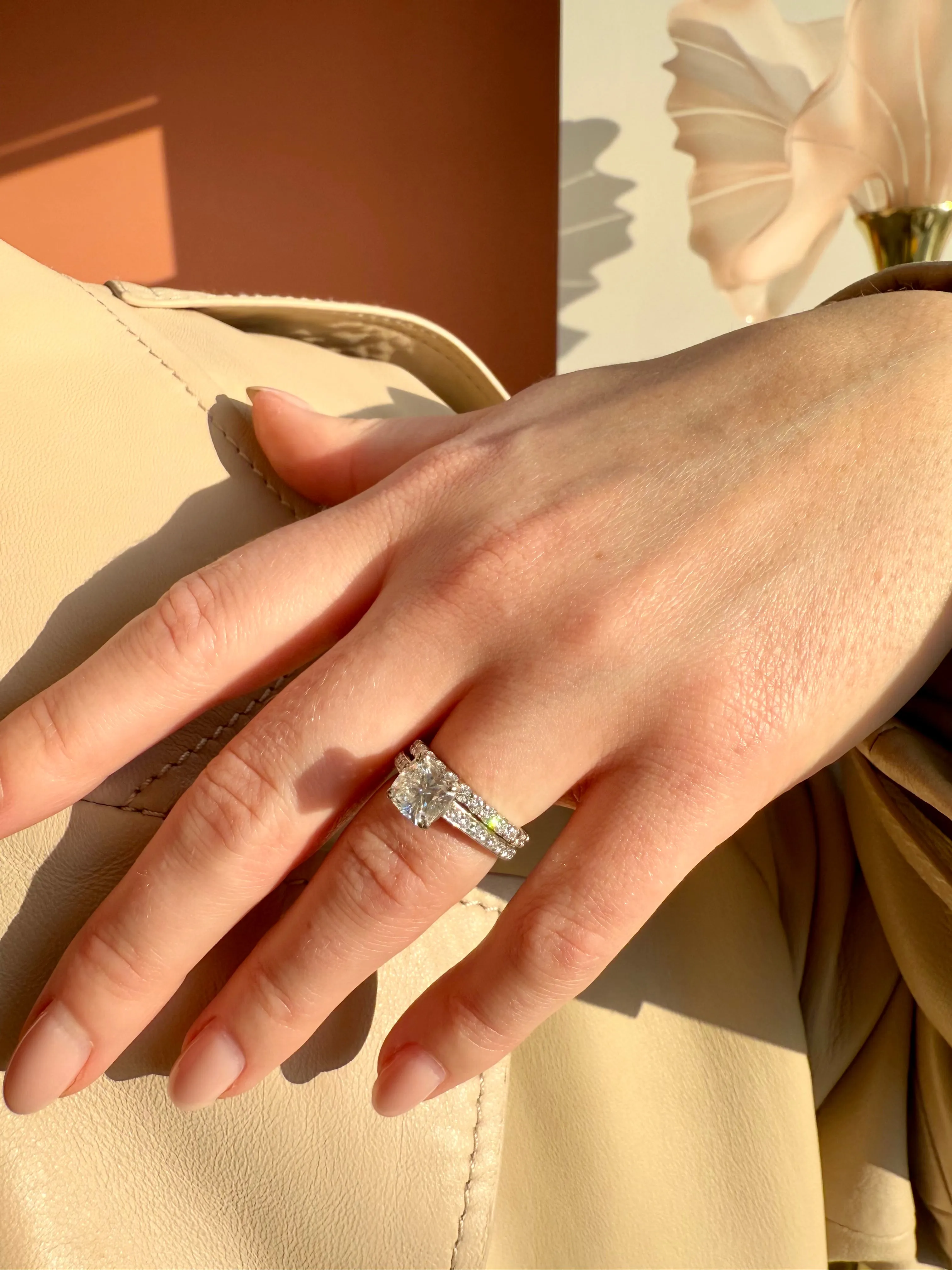Engagement Rings: 1.74ct Center Cushion VS-2 Diamond, 18k