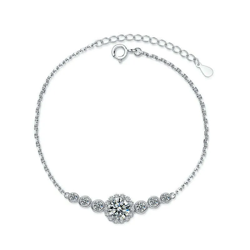 Flourishing Star Size Stone Moissanite Bracelet