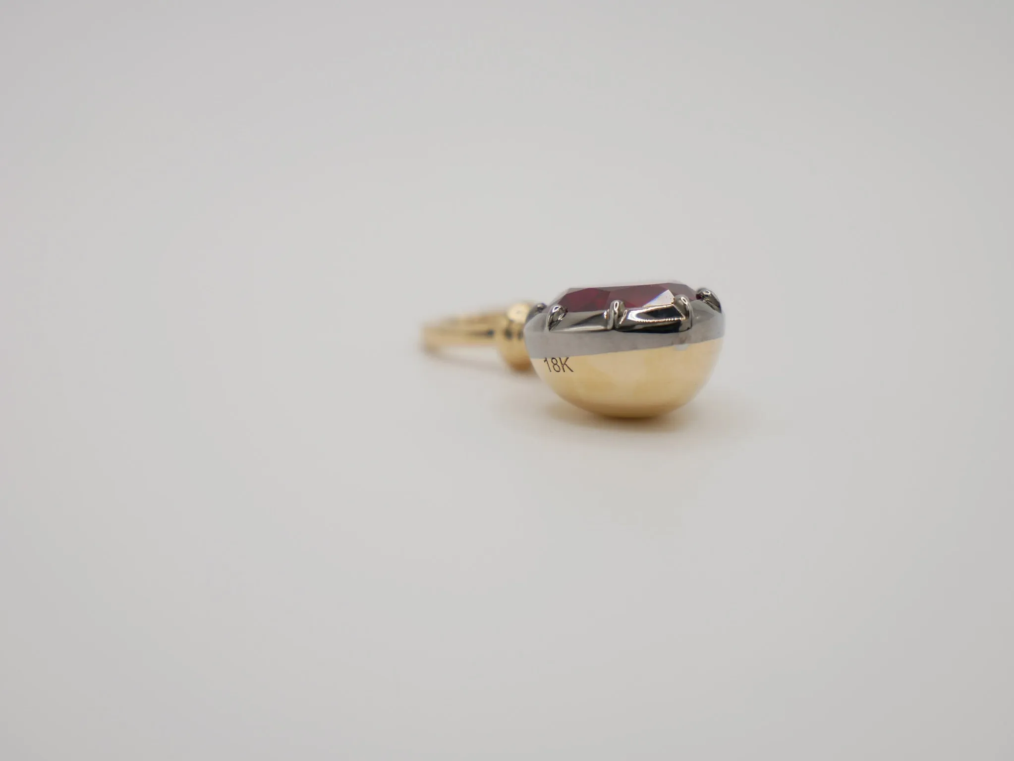 Georgian Victorian Ball Chain 5 Ct Heart Ruby Pendant in 18K Yellow Gold