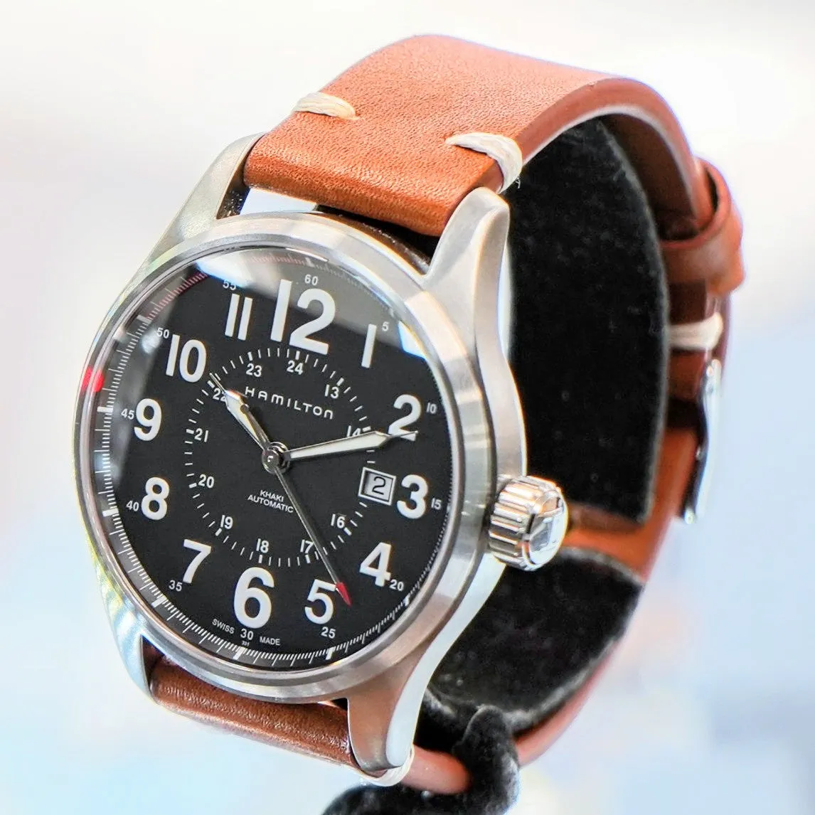 HAMILTON Khaki Field Officer Auto Watch H706150 44mm Black Dial Wristwatch  - In Double Box!