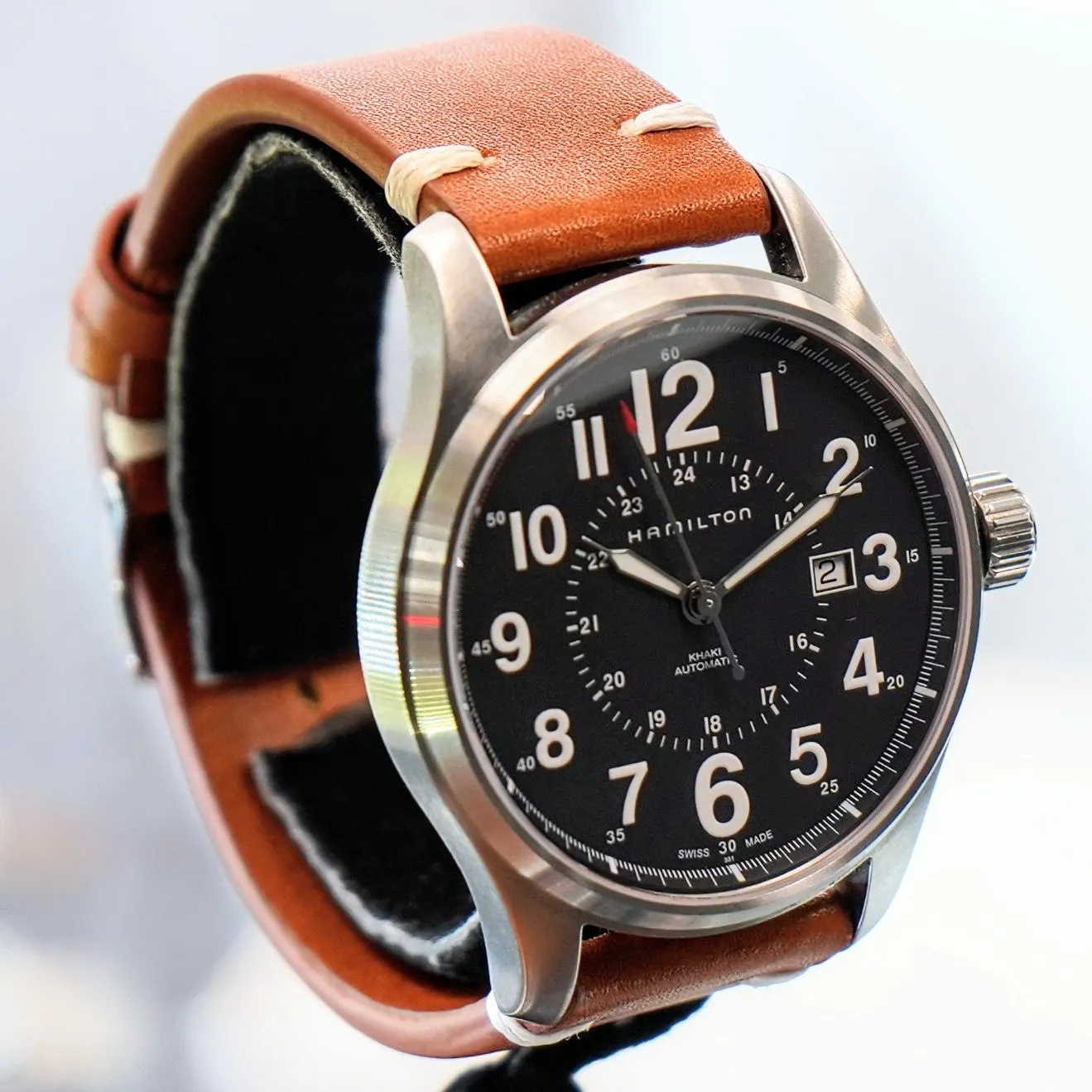 HAMILTON Khaki Field Officer Auto Watch H706150 44mm Black Dial Wristwatch  - In Double Box!
