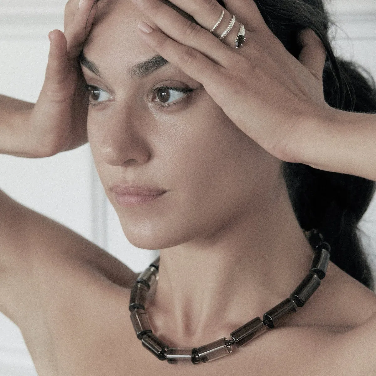 Lucent Collar Necklace
