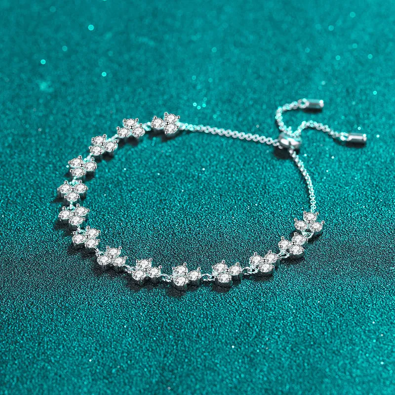 Lucky Clover Moissanite Bracelet