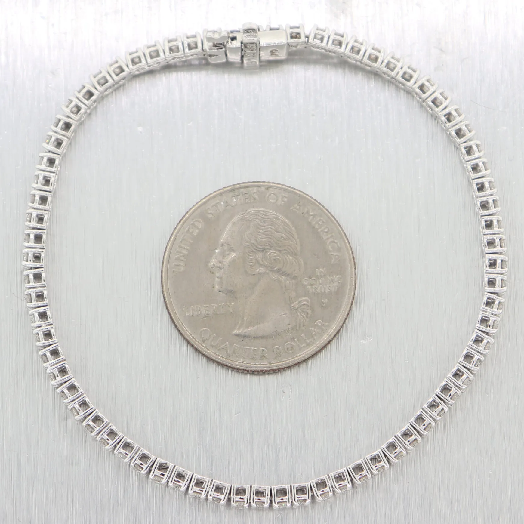 Modern 14k White Gold 2.65ctw Diamond Tennis Bracelet