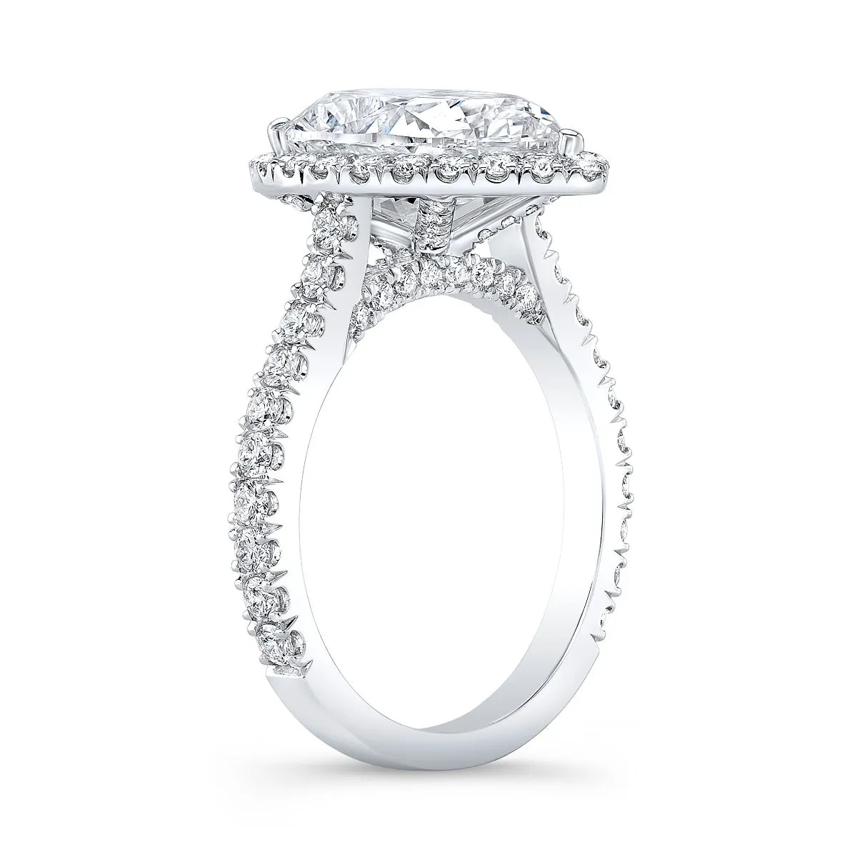Pear Shape Diamond Engagement Ring Mounting with Petite Diamond Halo