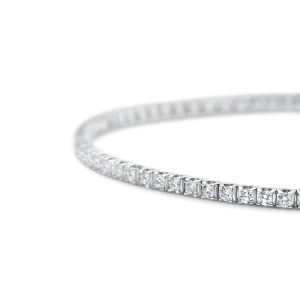 Petite tennis bracelet