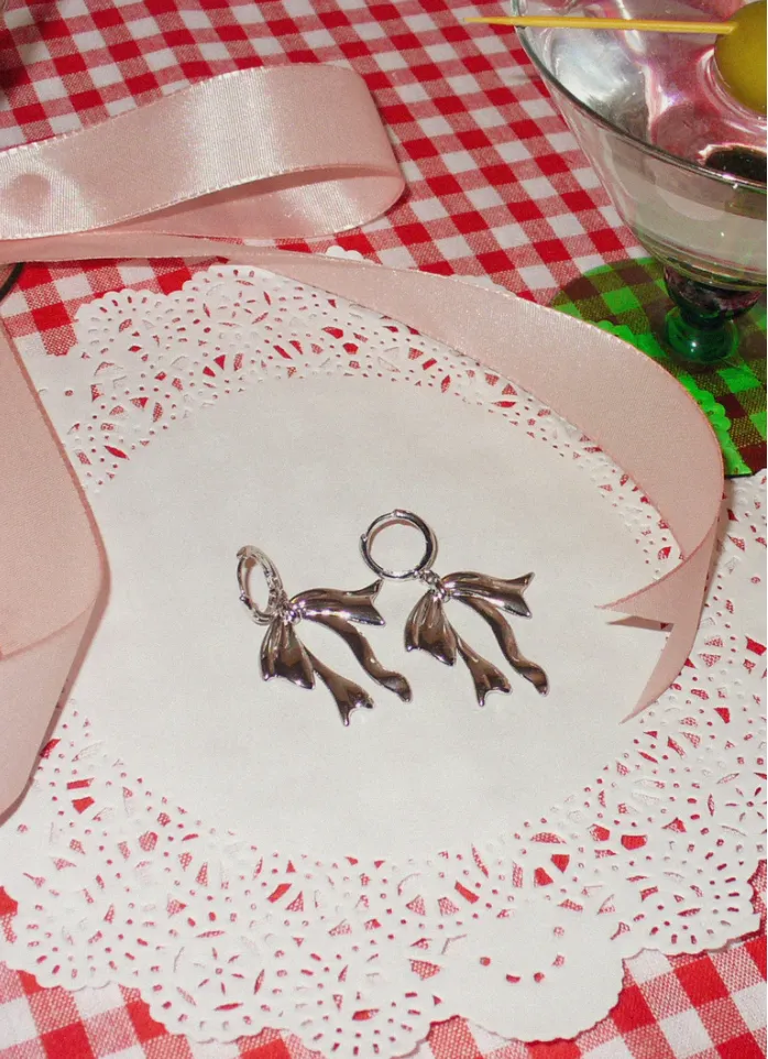 Ribbon Mini Hoops