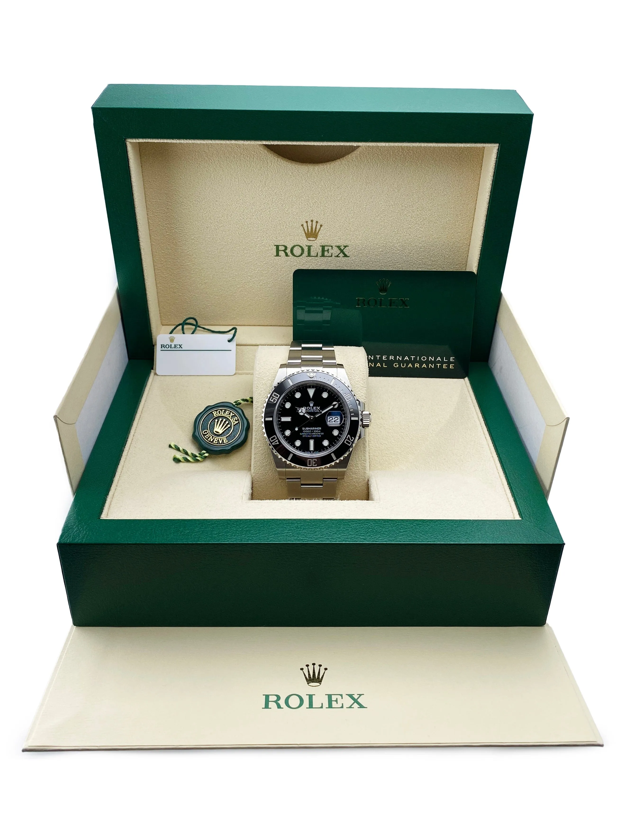 Rolex Submariner 126610LN Mens Watch Box Papers