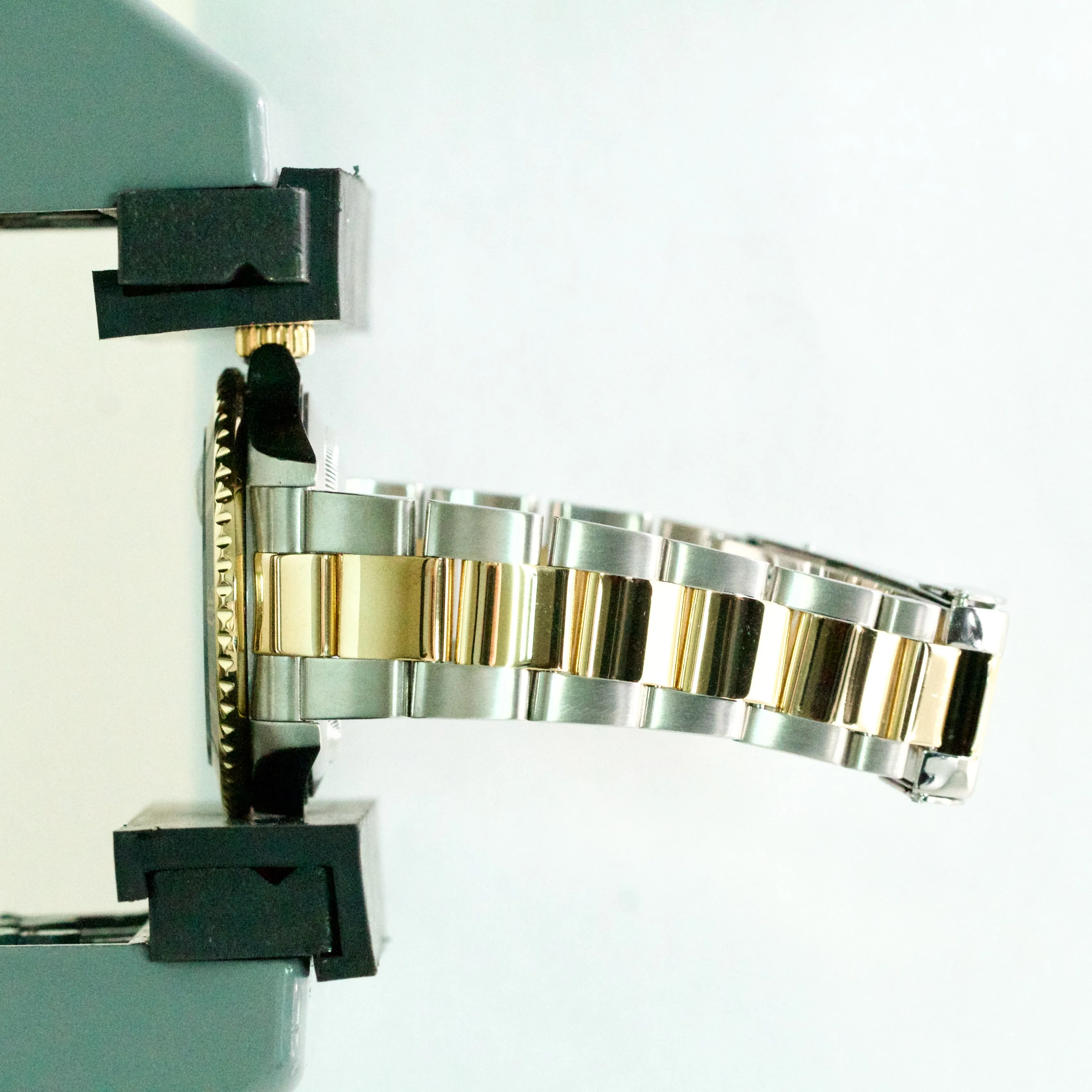 Rolex Submariner Black Two-Tone NO HOLES CASE 18K Yellow Gold 16613 40mm B P
