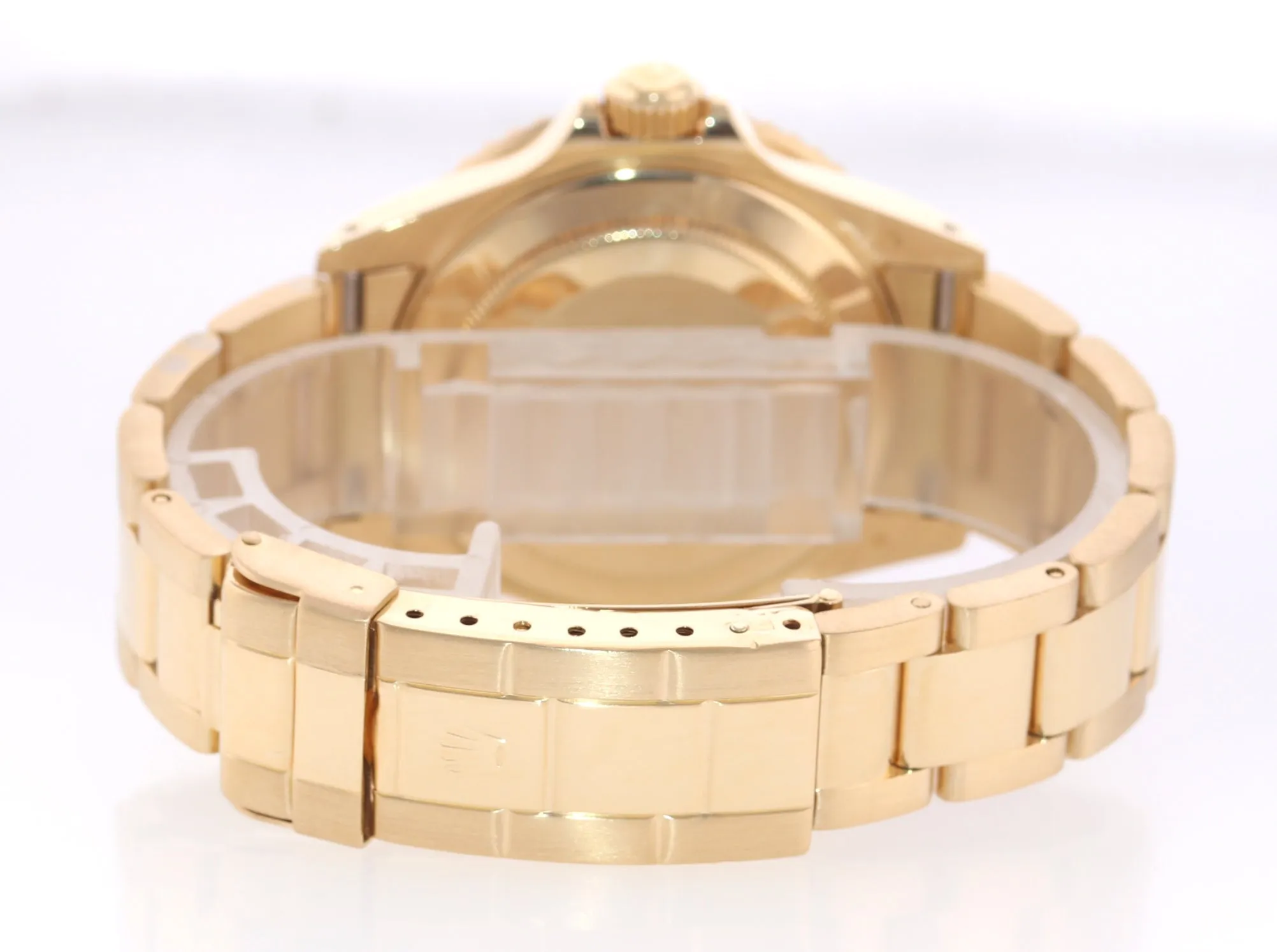 Rolex Submariner Date 16618 18k Yellow Gold Black Dial 40mm Oyster Watch Box